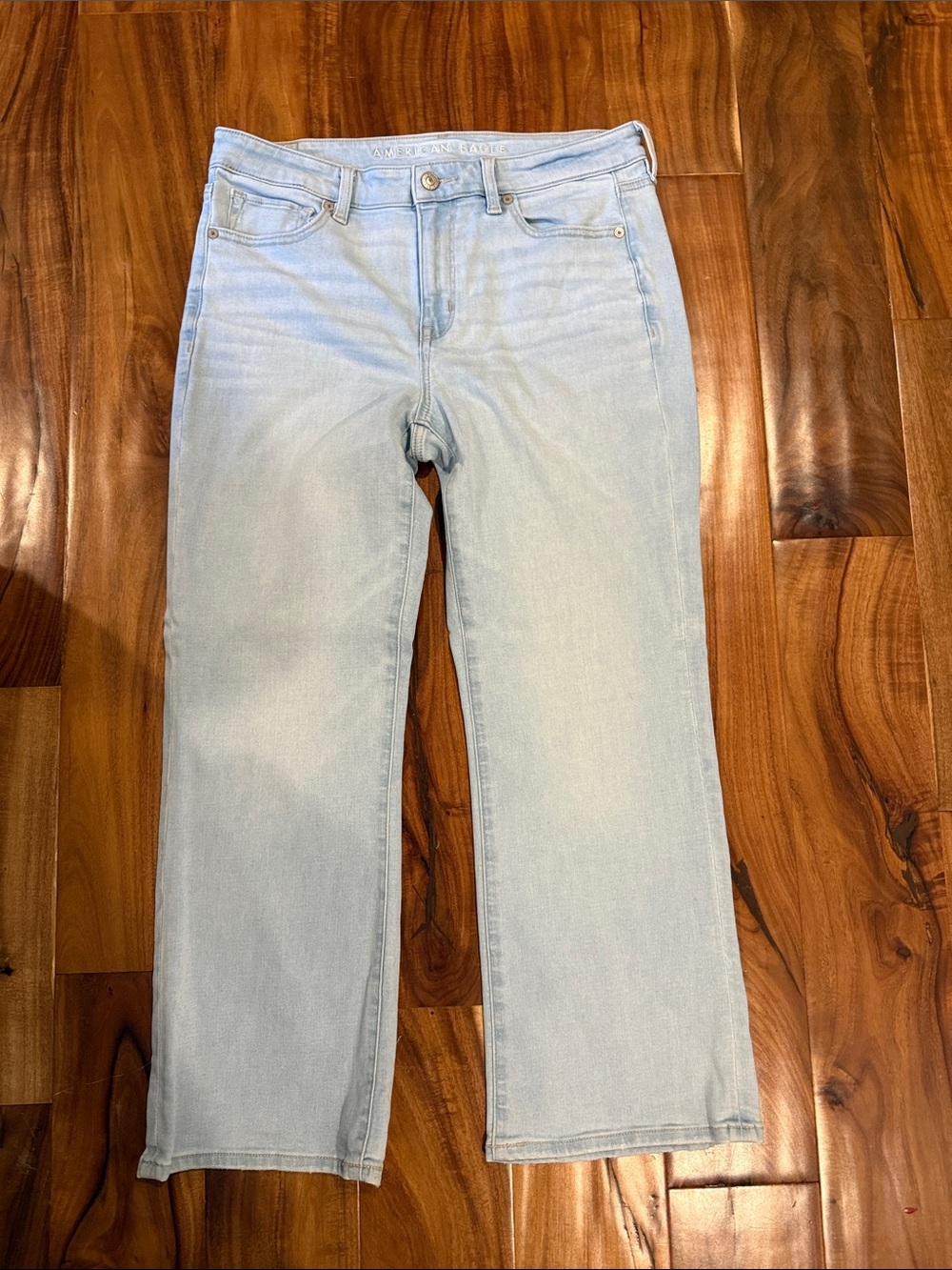American Eagle Outfitters Light Blue Relaxed Straight Jeans